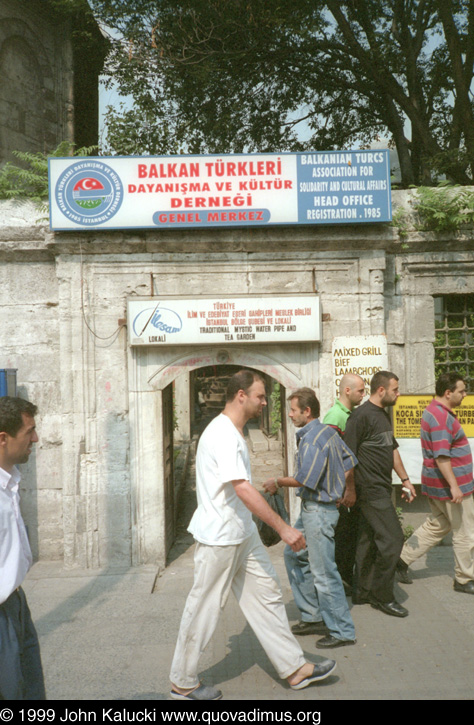 Photographs of various scenes around Instanbul, Turkey.